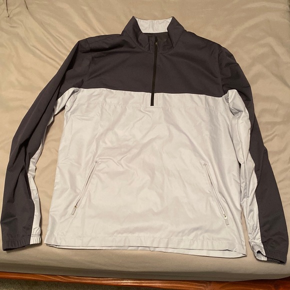 Nike Golf Rain Pullover - Picture 1 of 3